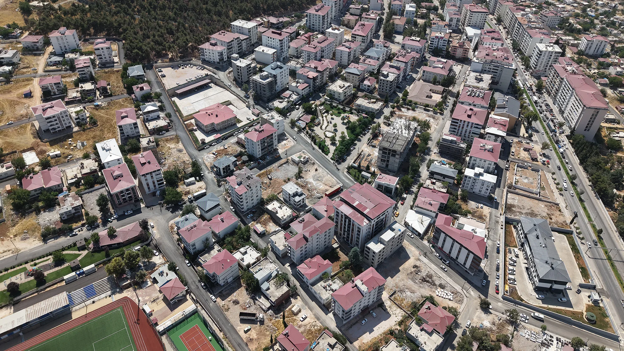 Pazarcık yolları baştan yenileniyor!
