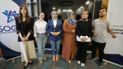 Kahramanmaraş Büyükşehir Belediyesi Sosyal Girişimcilik Merkezi (SOGEM), vatandaşların kariyer ve