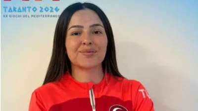 Kahramanmaraşlı milli atıcı Safiye Temizdemir, İtalya’da düzenlenen 20. Akdeniz Oyunları’nda