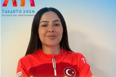 Kahramanmaraşlı milli atıcı Safiye Temizdemir, İtalya’da düzenlenen 20. Akdeniz Oyunları’nda