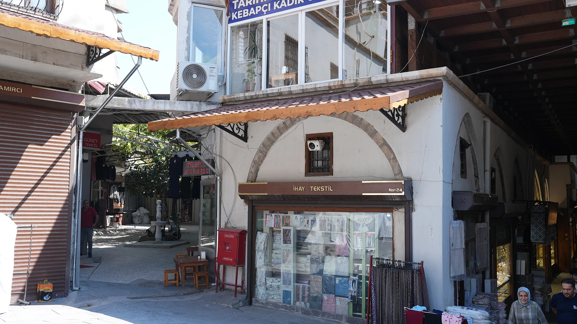 Büyükşehir'den asırlık çarşıya tarihi dokunuş!