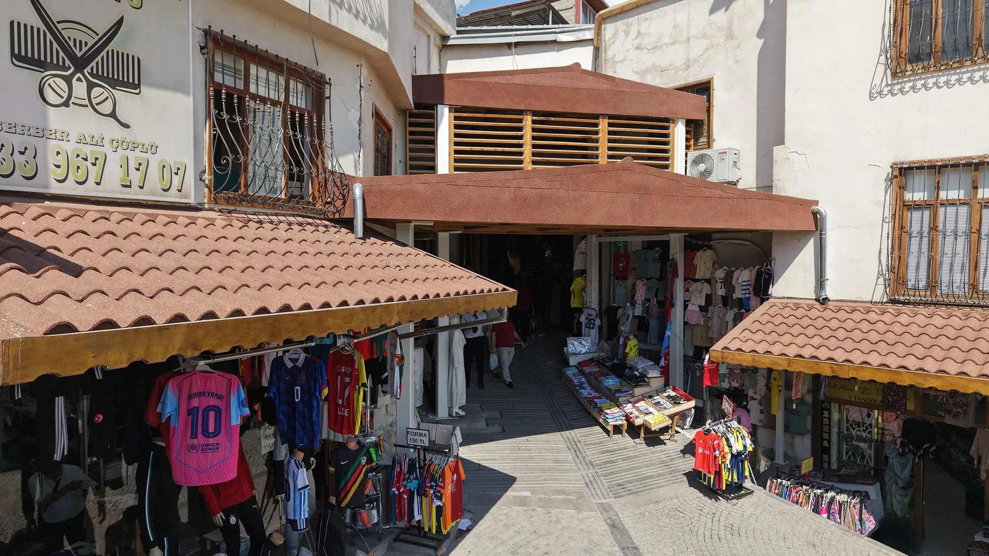 Kahramanmaraş Büyükşehir Belediyesi, kentin 500 yıllık ticaret hafızasına sahip Saraçhane