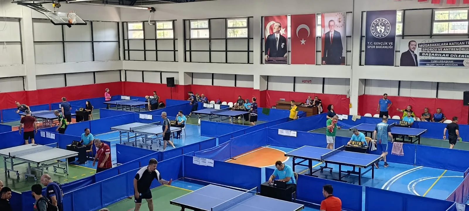 Kahramanmaraş’ın Andırın ilçesinde spor heyecanı tüm hızıyla sürüyor. Bölgenin en