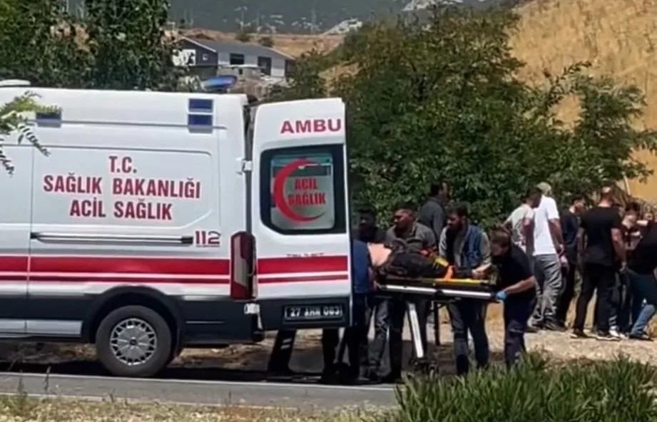 Otoyol'da can pazarı! Anne ve oğlu...