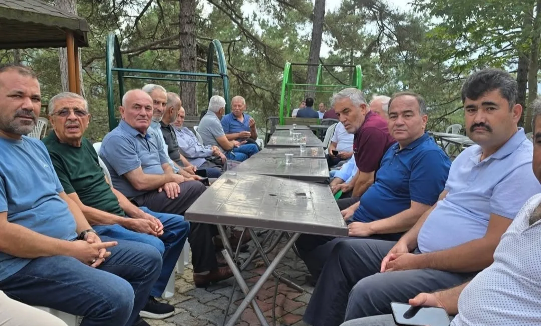 Adana İmam Hatip Lisesi mezunları, Kahramanmaraş’ın Andırın ilçesindeki Çınargeçidi mesire