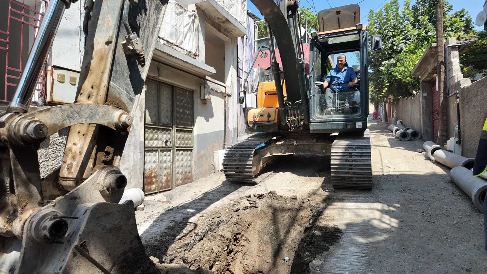 Barbaros mahallesi’nde kanalizasyon altyapısı güçleniyor!