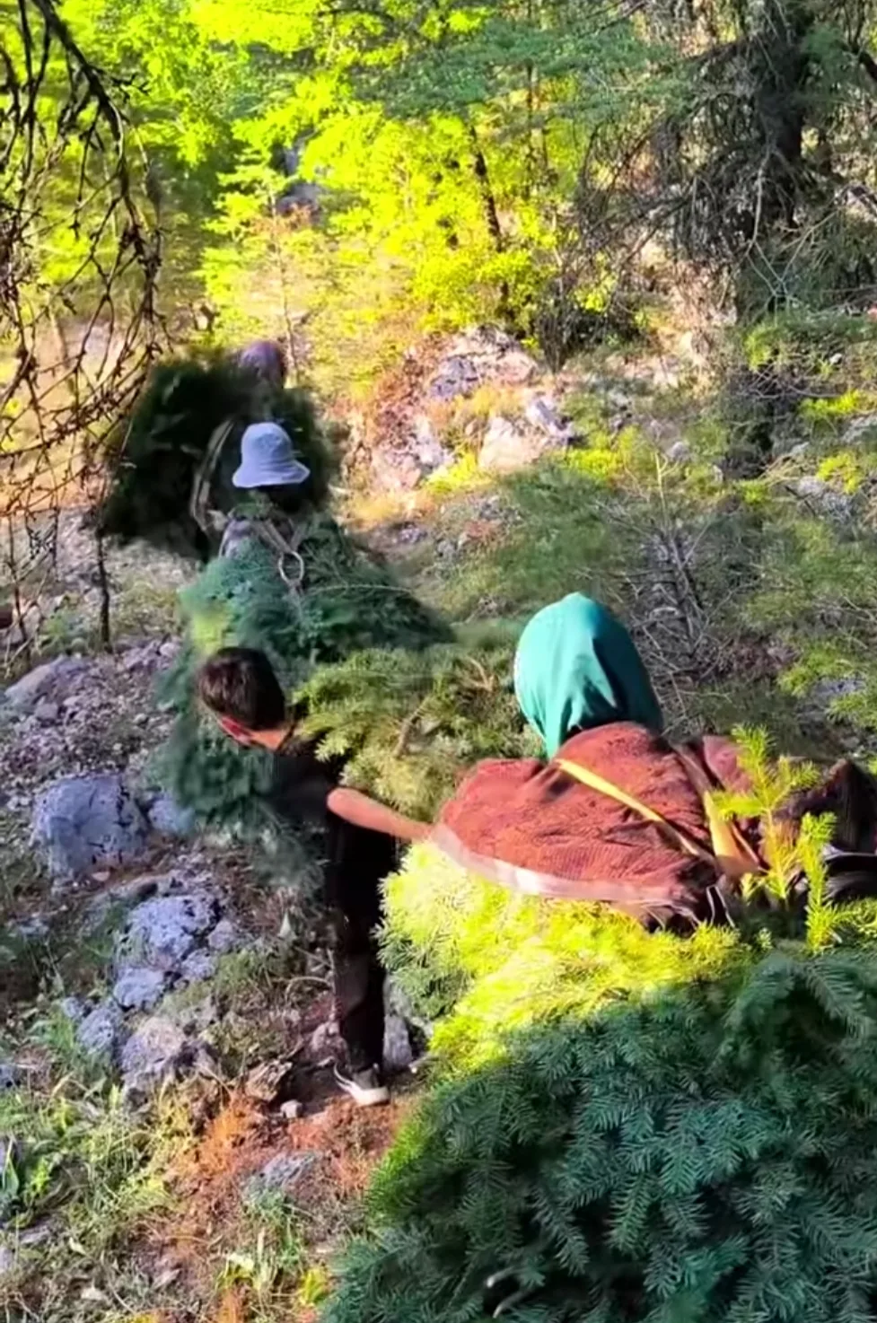 Andırın çığşar’da geleneksel tarhana mesaisi