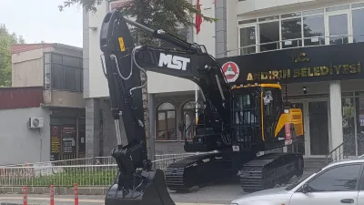 Andırın Belediyesi ilçeye daha kaliteli bir hizmet sunmak için mesai