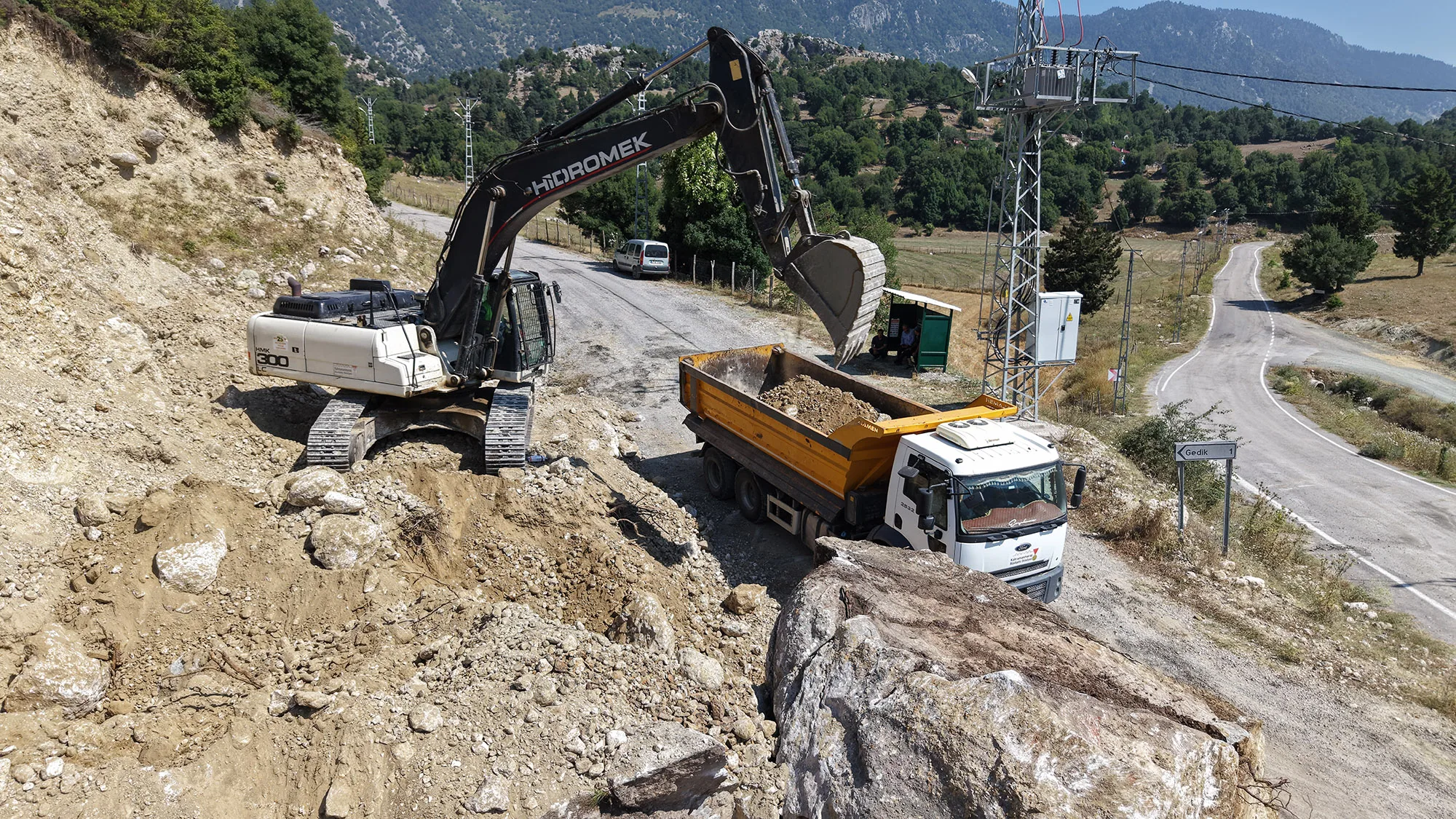 Kahramanmaraş Büyükşehir Belediyesi, Andırın ilçesindeki çok sayıda kırsal mahalleyi ve