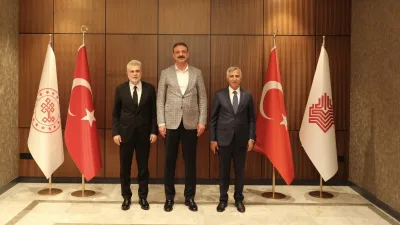 Kahramanmaraş Valisi Mükerrem Ünlüer ve Büyükşehir Belediye Başkanı Fırat Görgel,