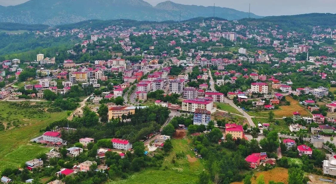 Kahramanmaraş’ın Andırın ilçesinde buğday, mısır, soya, ayçiçeği ve yem bitkilerinin