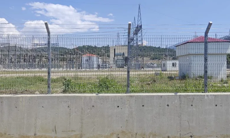 Kahramanmaraş’ın Andırın ilçesindeki transformatör merkezinde bakım ve onarım çalışmaları sırasında
