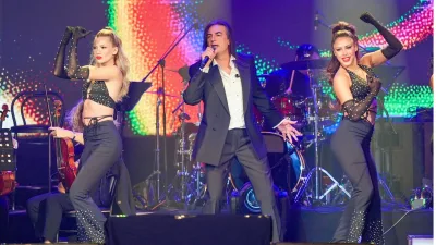 Kahramanmaraş Büyükşehir Belediyesi’nin geleneksel olarak düzenlediği Ağustos Fuarı, müzik dünyasının