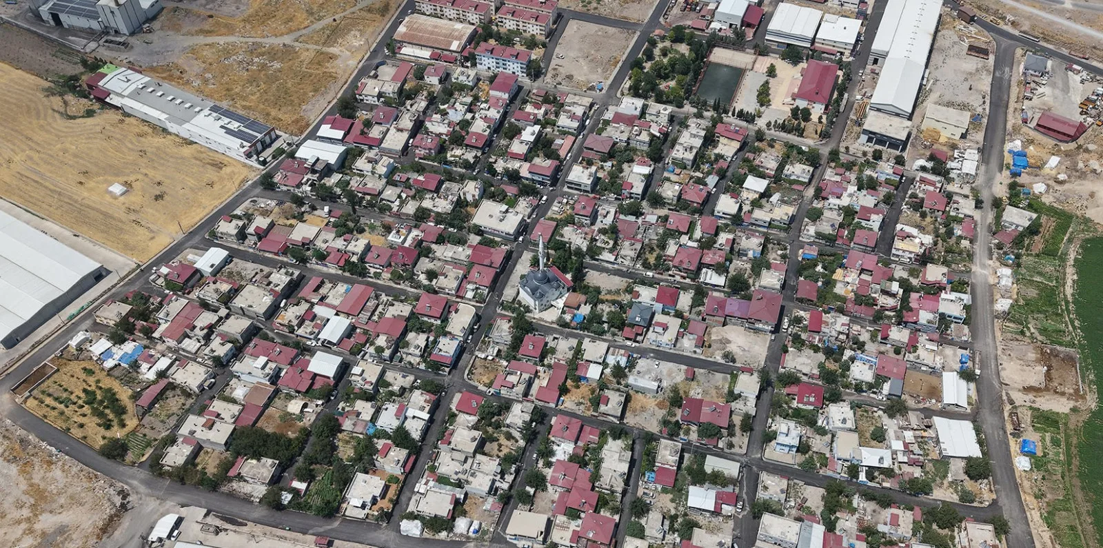 Kahramanmaraş Büyükşehir Belediyesi, şehir merkezi ve ilçelerde vatandaşların daha güvenli,
