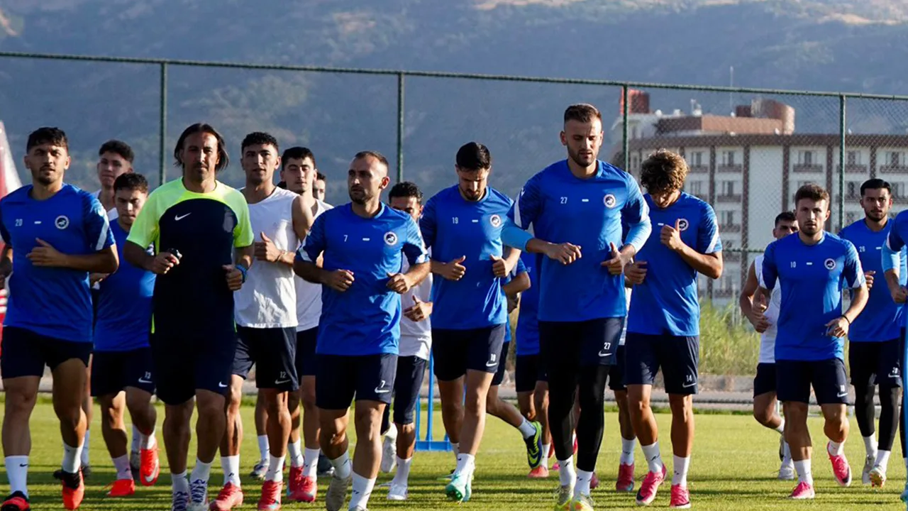 İstiklalspor Afyon’da Vites Yükseltti! İstiklalspor Afyon’da Vites Yükseltti!