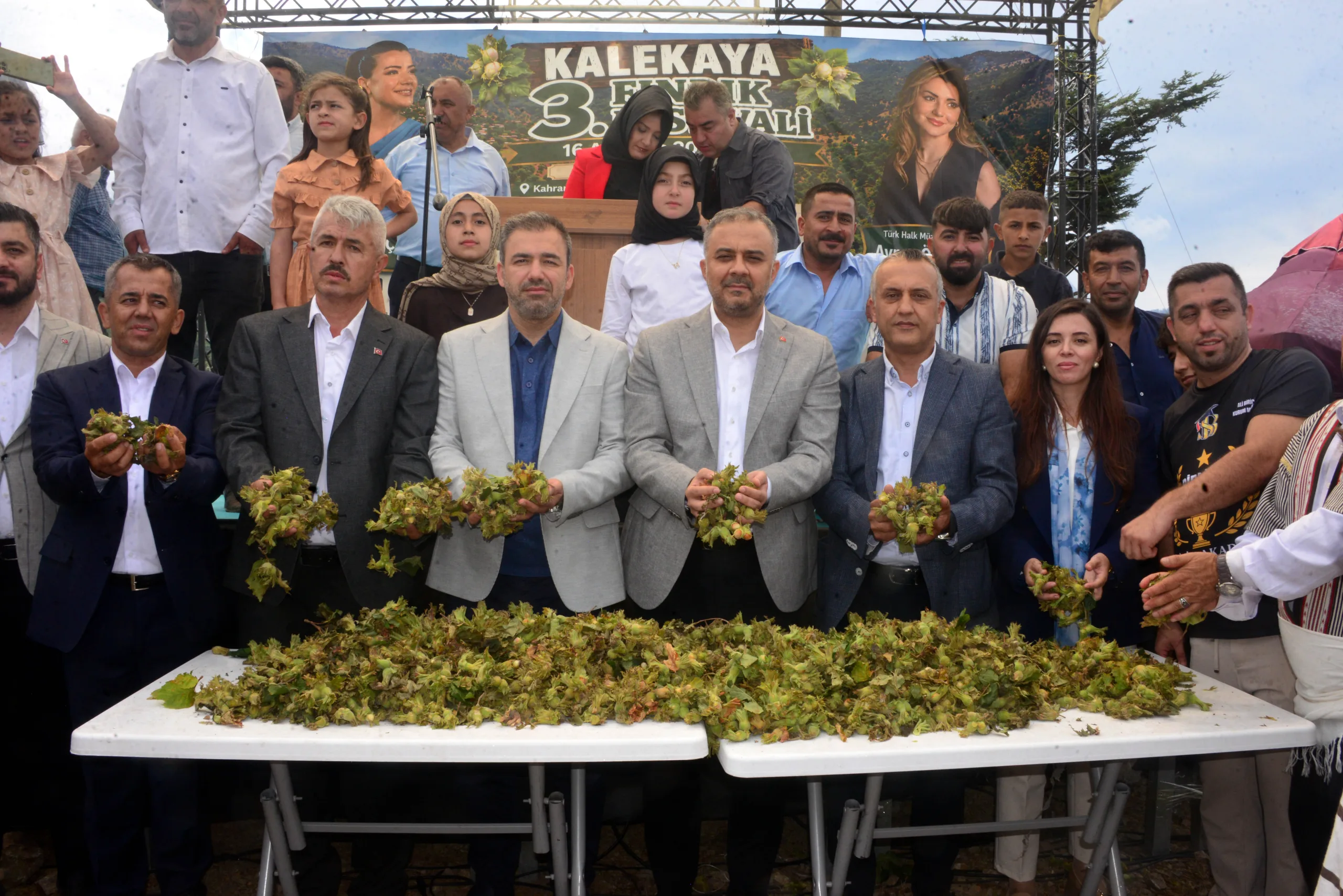 Kahramanmaraş’ın Onikişubat ilçesinde düzenlenen fındık festivalinde, bölgede yılda ortalama 200