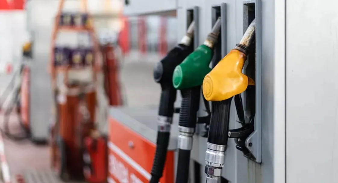 Motorin fiyatlarında milyonlarca araç sahibini ilgilendiren yeni dönem başladı. ÖTV'nin