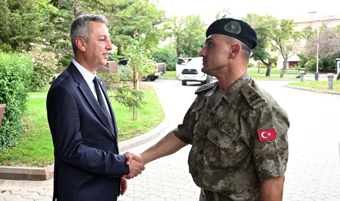 Kahramanmaraş Garnizon Komutanı Tuğgeneral Hakan Kan, KSÜ Rektörü Prof. Dr.