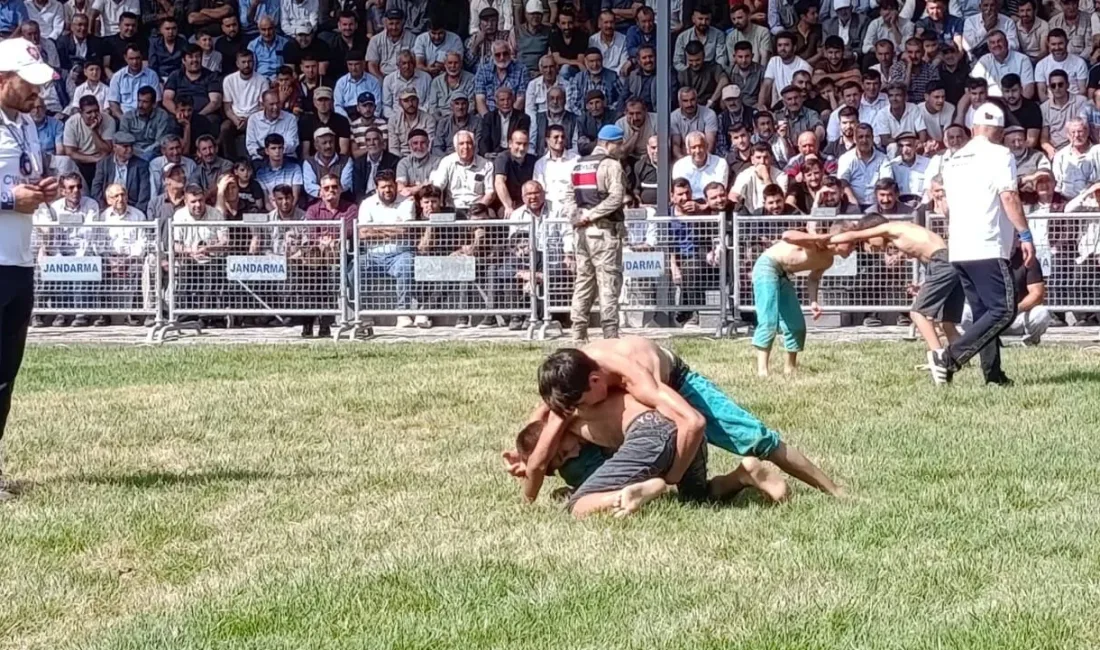 Kahramanmaraş’ın Onikişubat ilçesinde bu yıl 3’üncüsü düzenlenen Kertmen Karakucak ve
