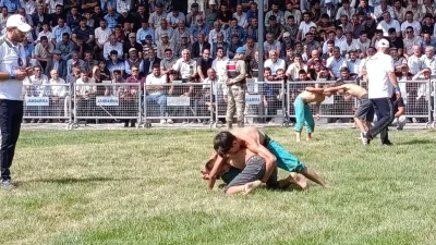 Kahramanmaraş’ın Onikişubat ilçesinde bu yıl 3’üncüsü düzenlenen Kertmen Karakucak ve