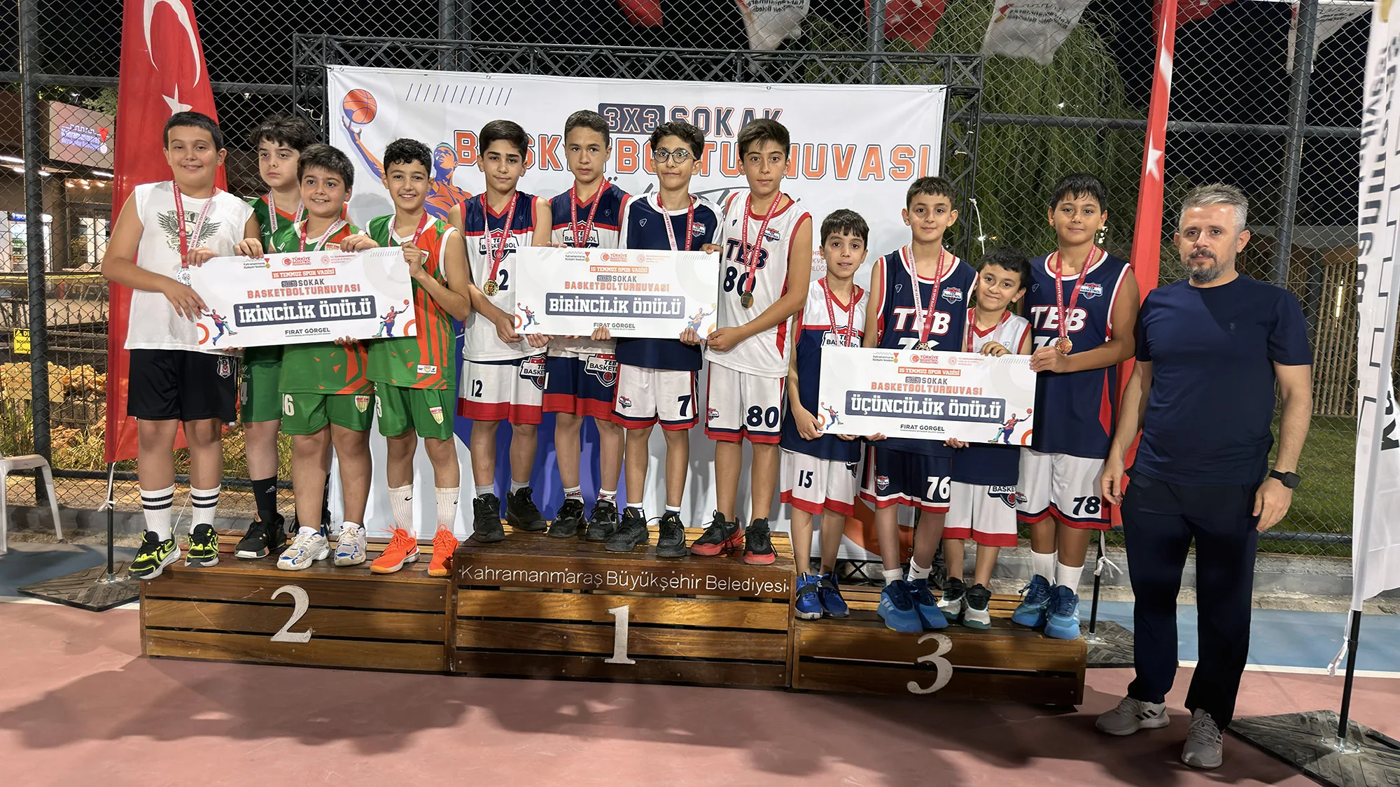 Büyükşehir’den gençlere sokak basketbolu turnuvası