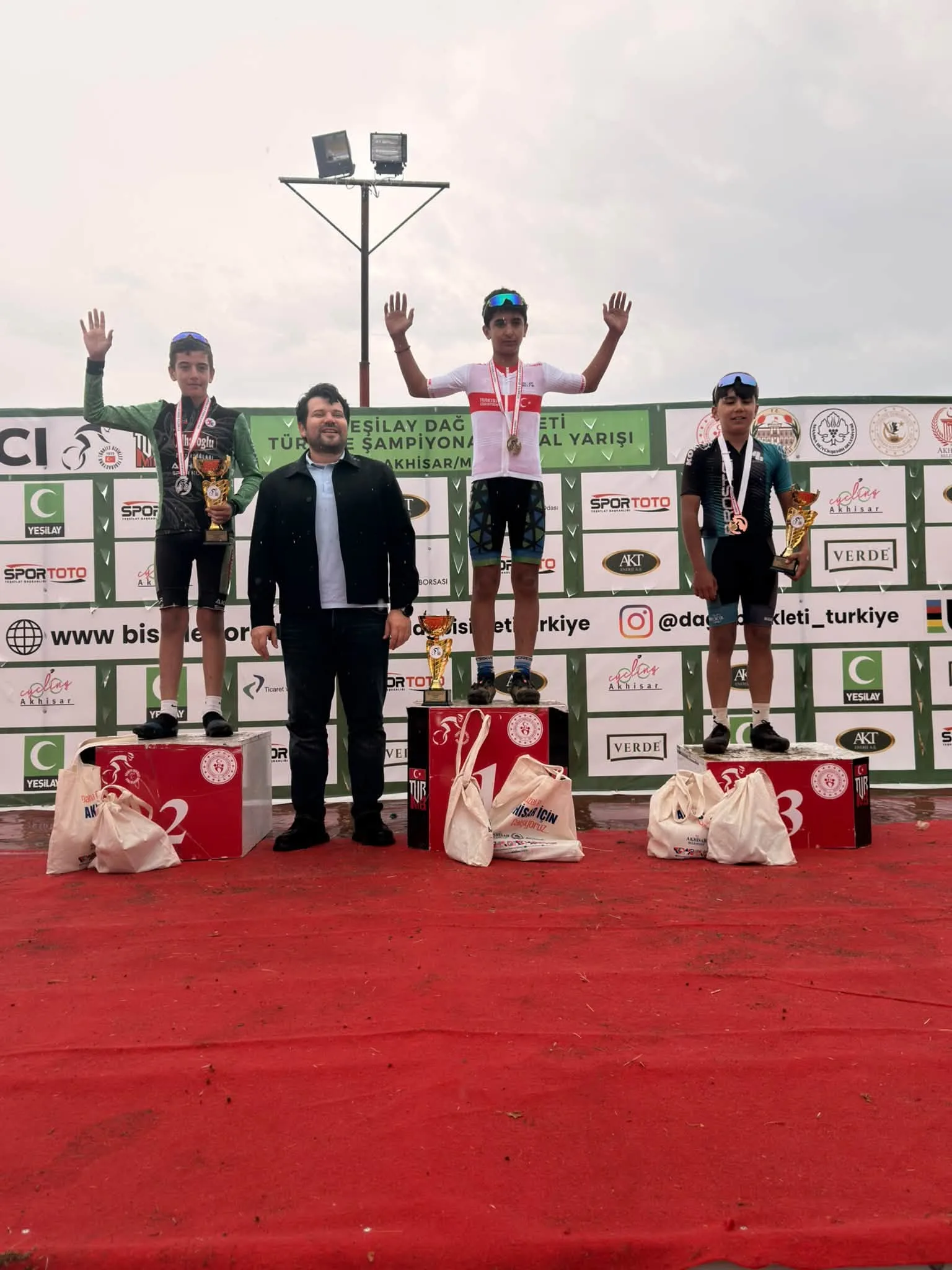 Kahramanmaraşlı sporcu Ahmet Can Karaköse, Dağ Bisikleti Türkiye Şampiyonası Final