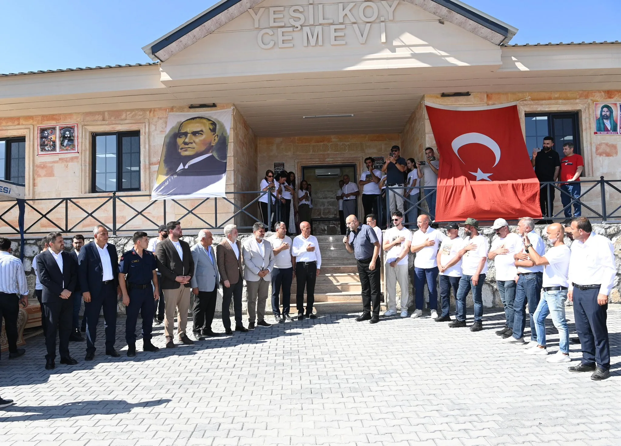 Büyükşehir’den göksun yeşilköy’e 3 milyonluk sıcak asfalt yatırımı Büyükşehir’den göksun yeşilköy’e 3 milyonluk sıcak asfalt yatırımı