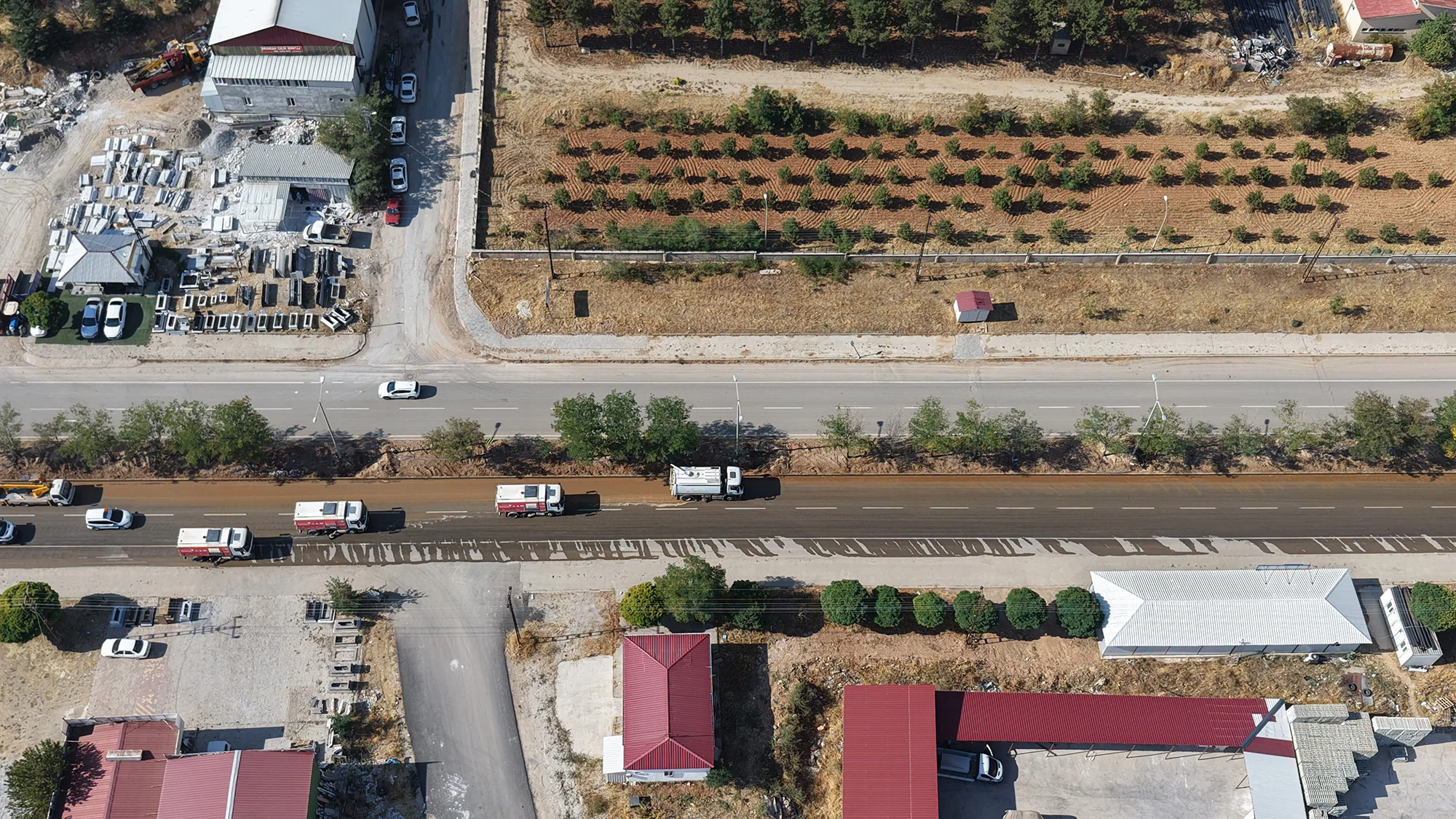 Afşin’in ana arterinde kapsamlı temizlik seferberliği