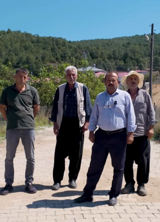 Andırın Belediyesi’nden Orhaniye Mahallesi’ne Kilit Parke Desteği Andırın Belediyesi’nden Orhaniye Mahallesi’ne Kilit Parke Desteği