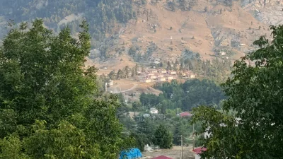 Andırın sonbahar manzaraları göz kamaştırmaya devam ediyor. Çığşar Mahallesi’nde ortaya