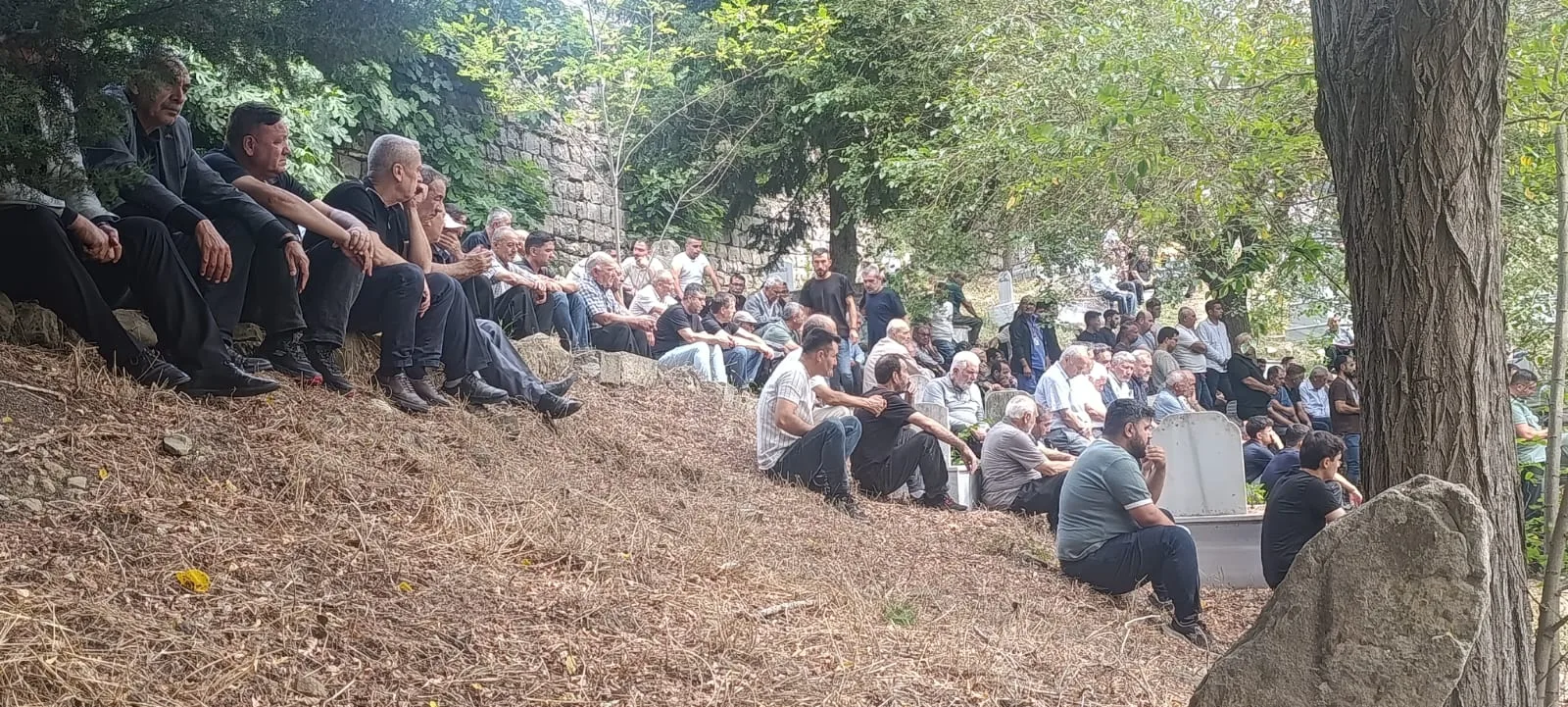 Andırın’da gözyaşları sel oldu: genç emre’ye son vazife!