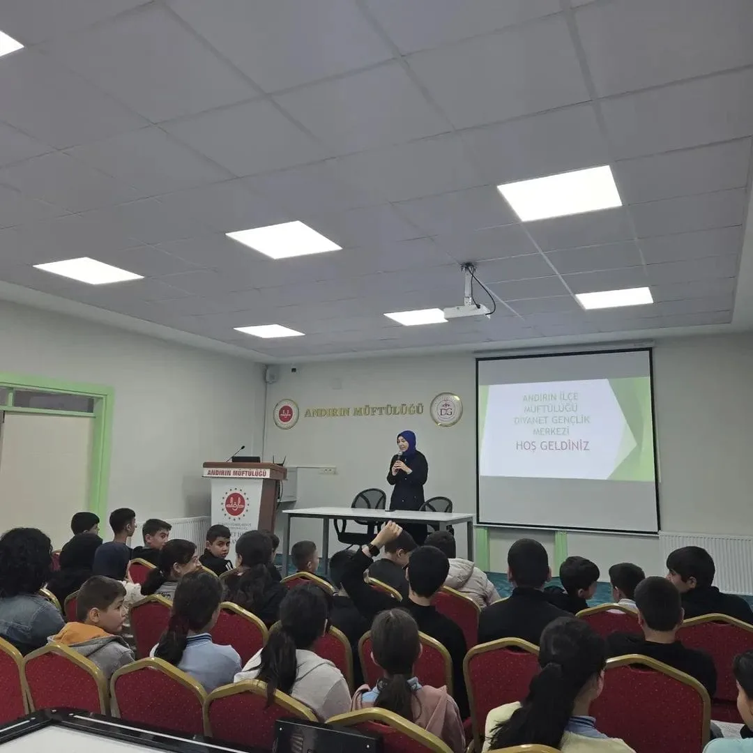 Andırın İlçe Müftülüğü, gençlerin manevi, sosyal ve kültürel gelişimlerine katkı