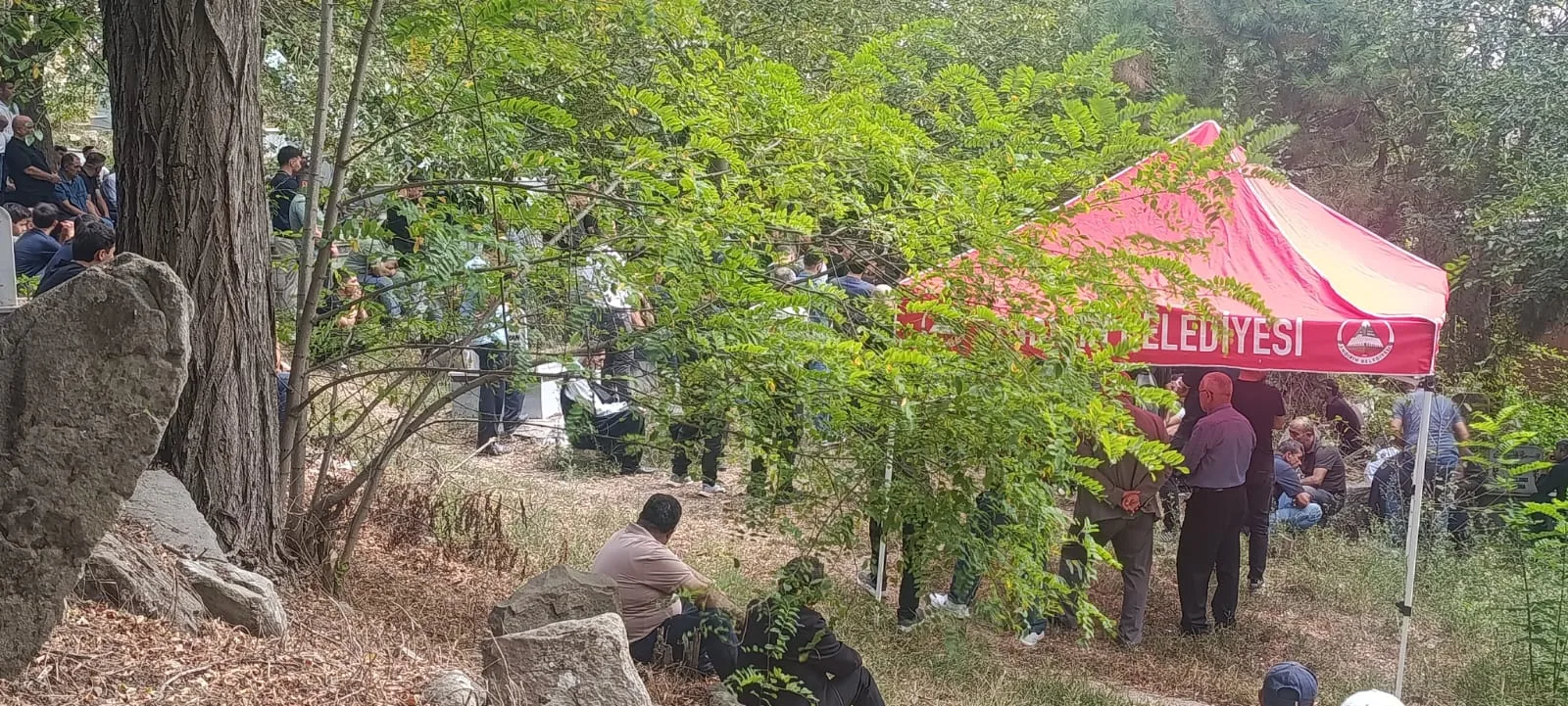 Andırın’da gözyaşları sel oldu: genç emre’ye son vazife!
