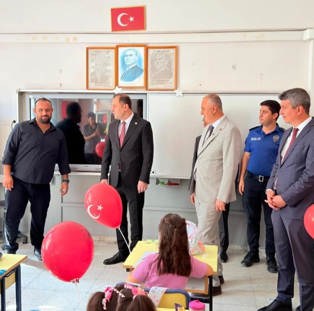 Andırın’da protokolden öğrencilere ziyaret!
