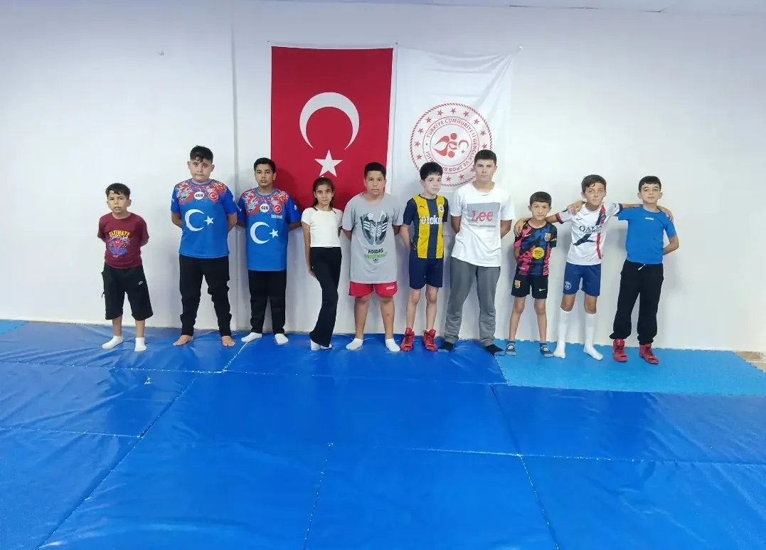 Andırın Gençlik ve Spor İlçe Müdürlüğü bünyesinde faaliyet gösteren genç