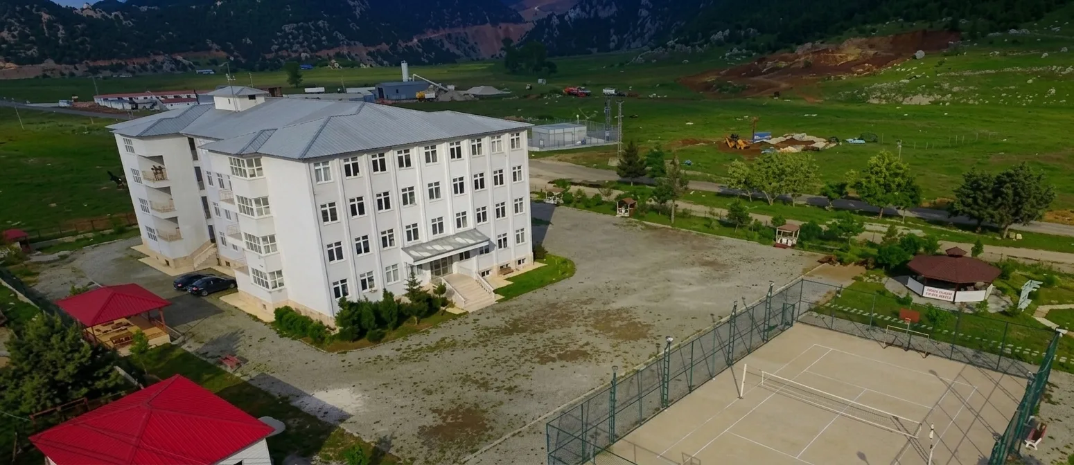 Andırın’ın yıllardır beklediği yurt müjdesinde somut bir gelişme yaşandı. İlçeye