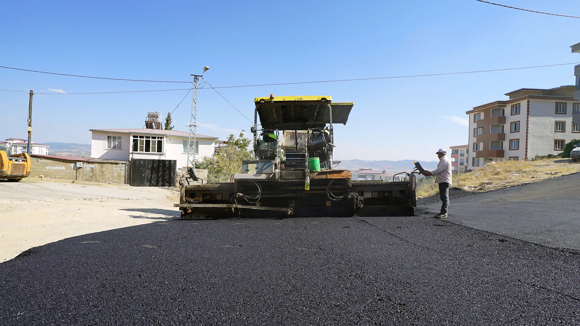 Ulaşımda büyük hamle devam ediyor: çalışmalar 3 i̇lçeye yayılıyor!