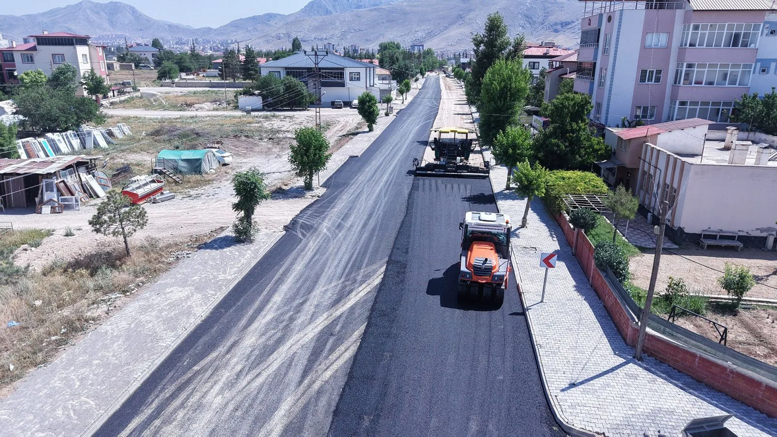 Elbistan’da toz toprak devri bitiyor!