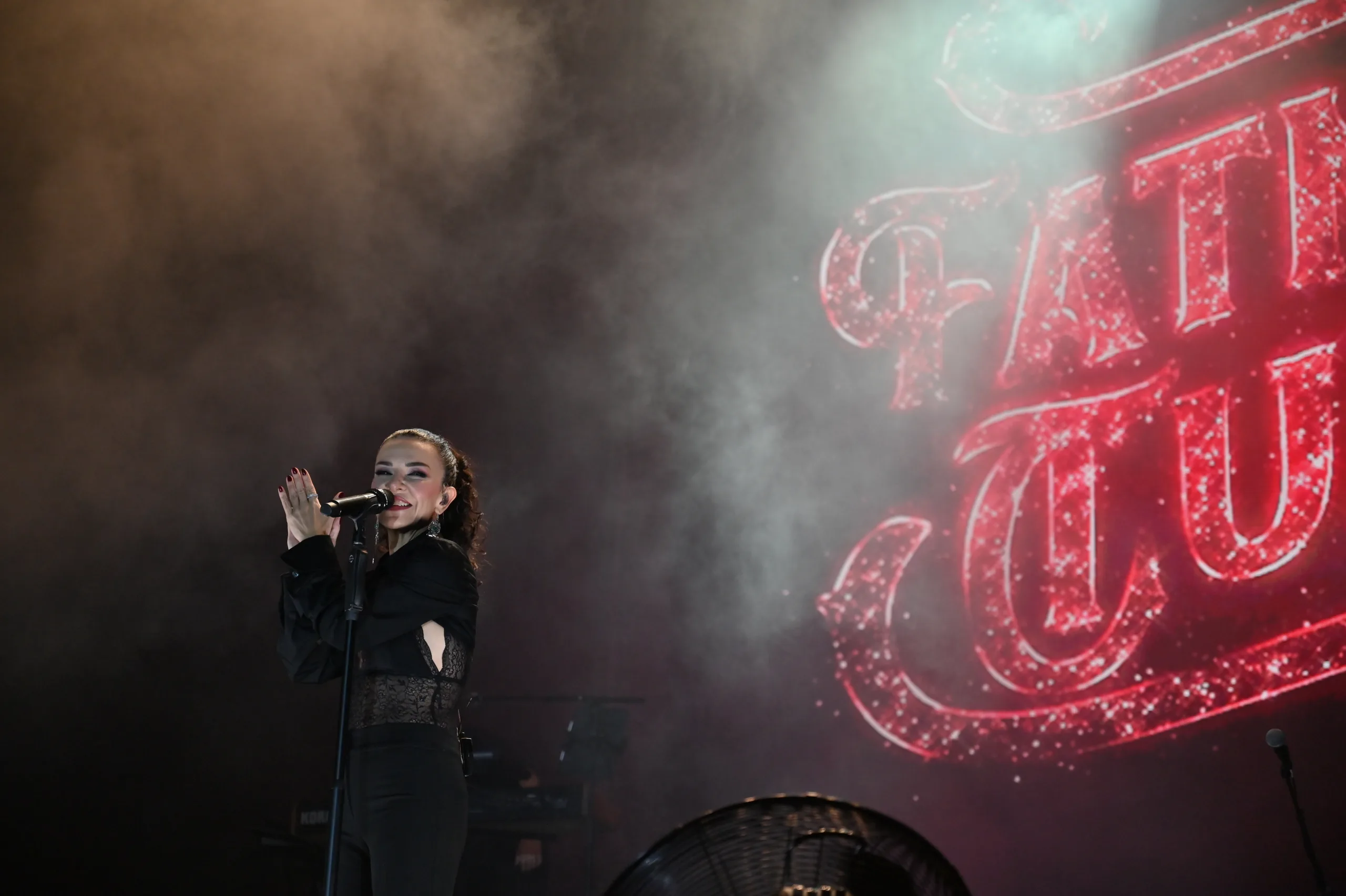 Kültür yolu festivali’nin 6. Gününde rock müziğin güçlü sesi sahnedeydi