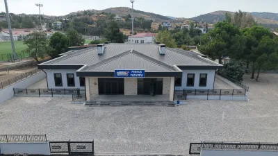 Kahramanmaraş Büyükşehir Belediyesi tarafından Karacasu Ferhuş Mahallesi’ne kazandırılan modern taziyeevi,