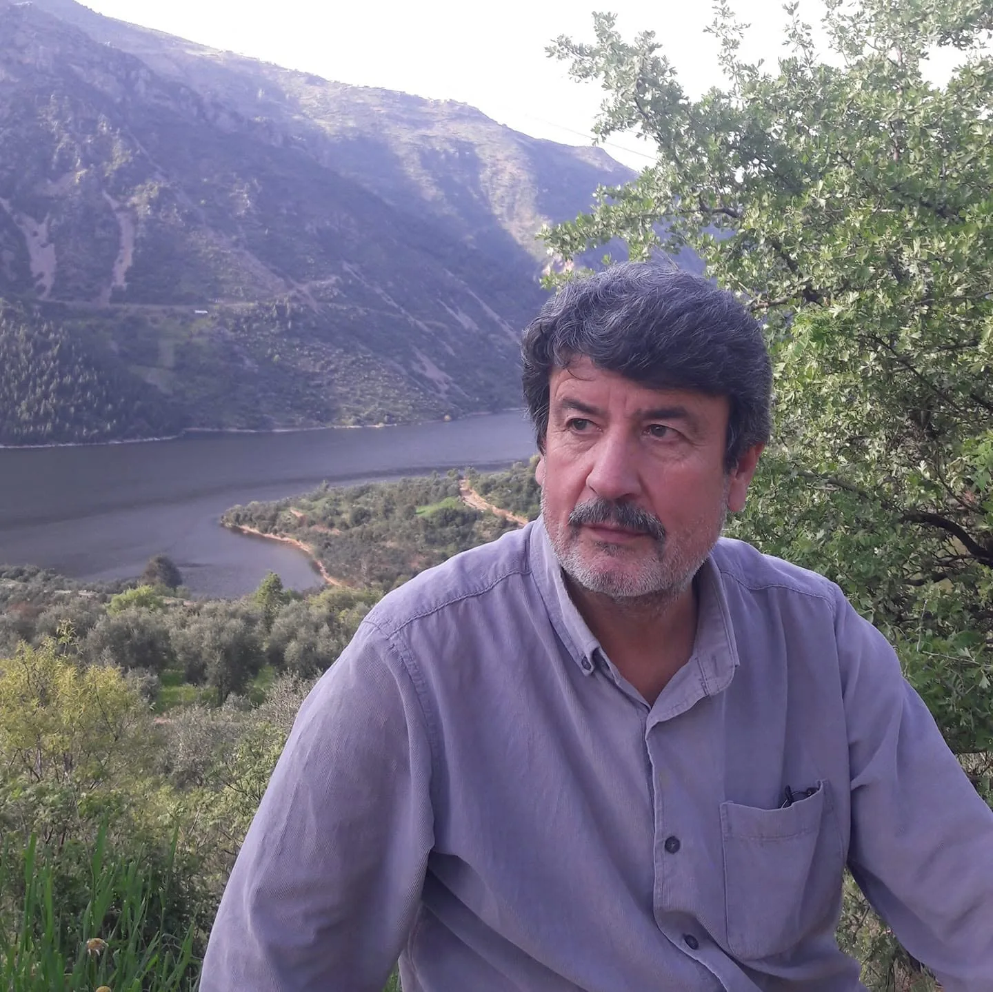 Kahramanmaraş edebiyatına yeni eser: nöbetçi oyuncakçı satışta! Kahramanmaraş edebiyatına yeni eser: nöbetçi oyuncakçı satışta!