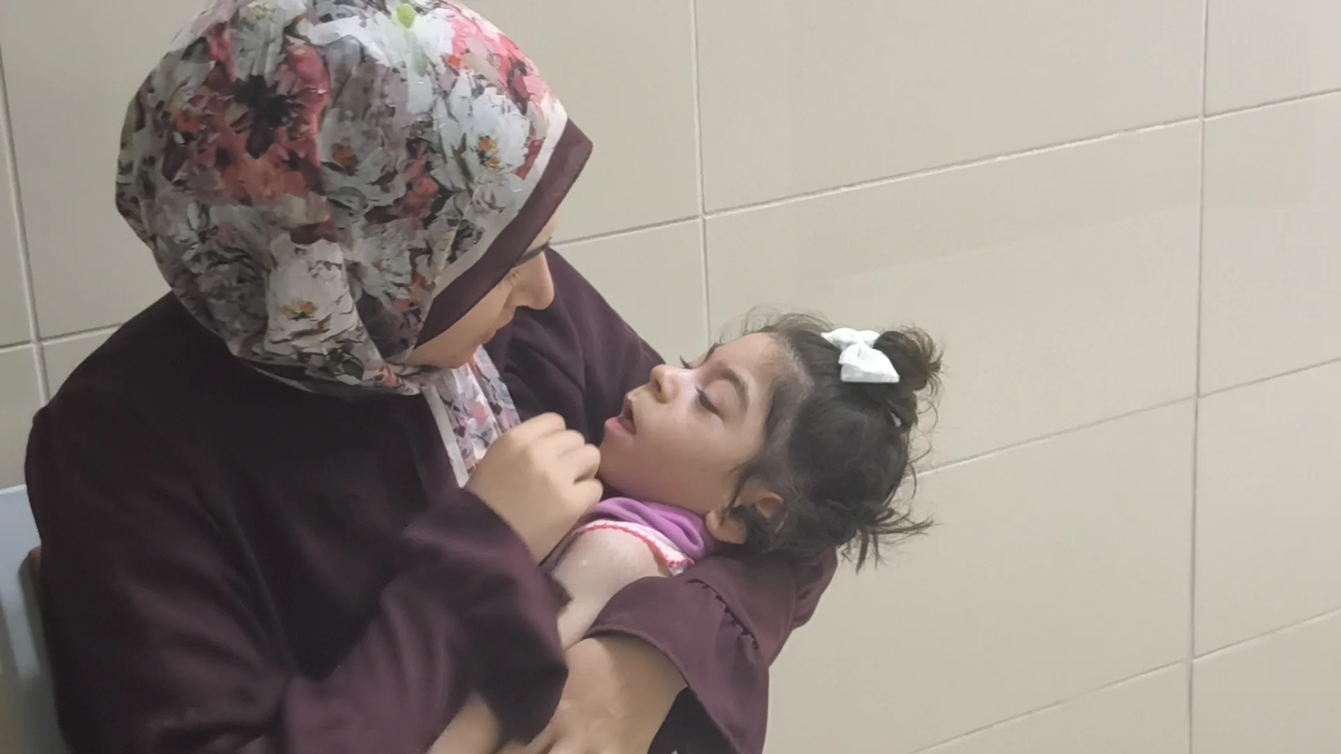 Kuvözdeki bebeğe şiddet davasında beklenmeyen karar