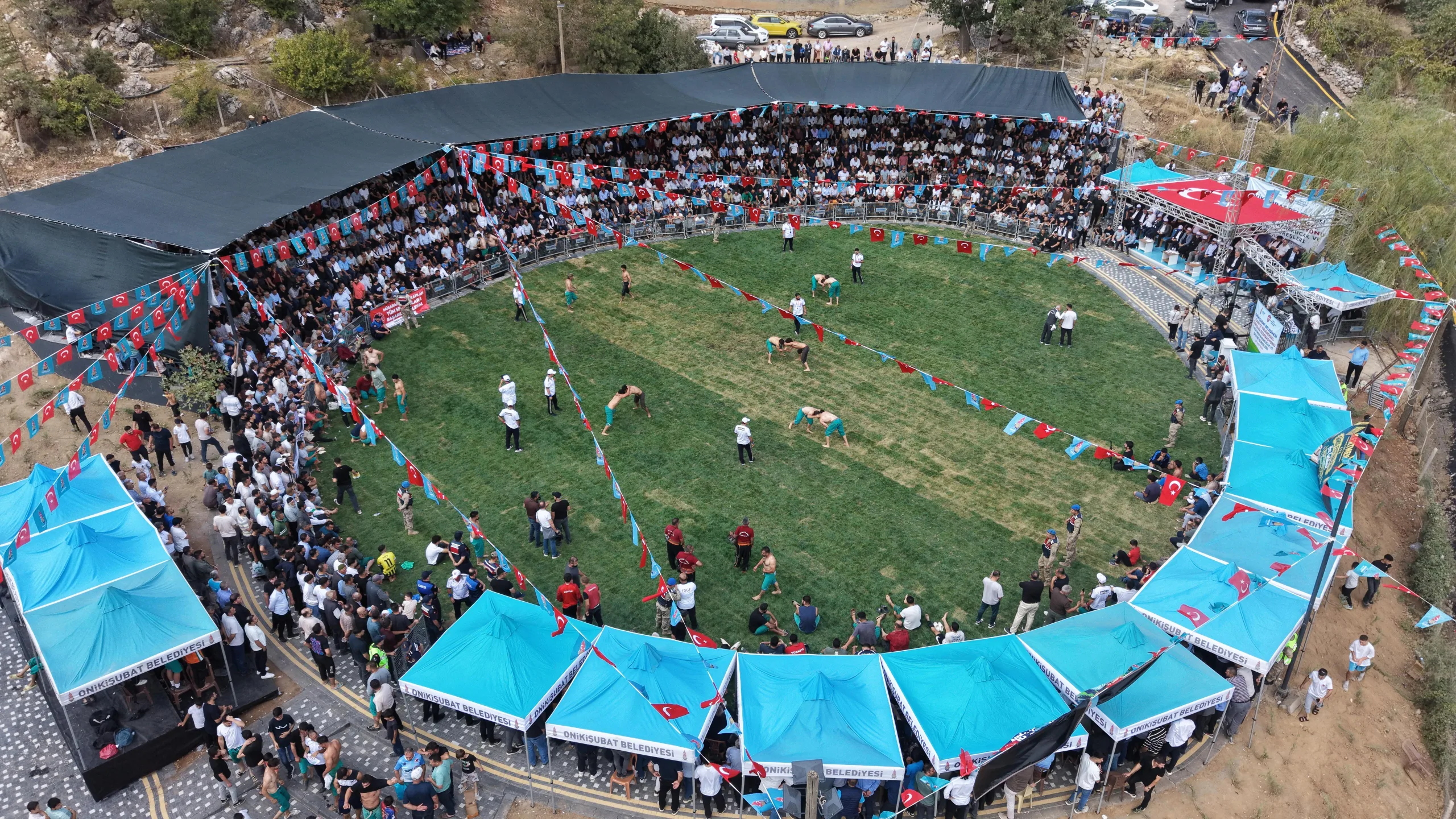733 pehlivan kertmen’de kapıştı!