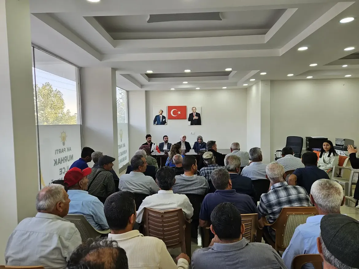 Köksal nurhak’ta vatandaşlar ve teşkilatla buluştu! Köksal nurhak’ta vatandaşlar ve teşkilatla buluştu!