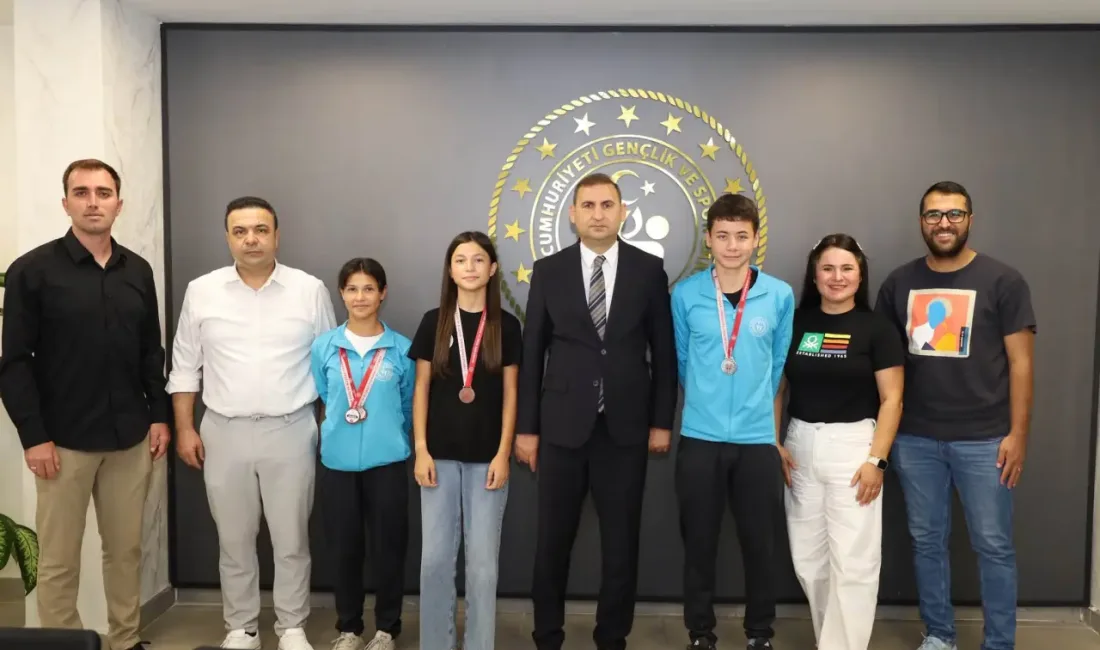 ANALİG Türkiye Şampiyonası’nda mücadele eden Kahramanmaraşlı genç atletler, Denizli’deki dev