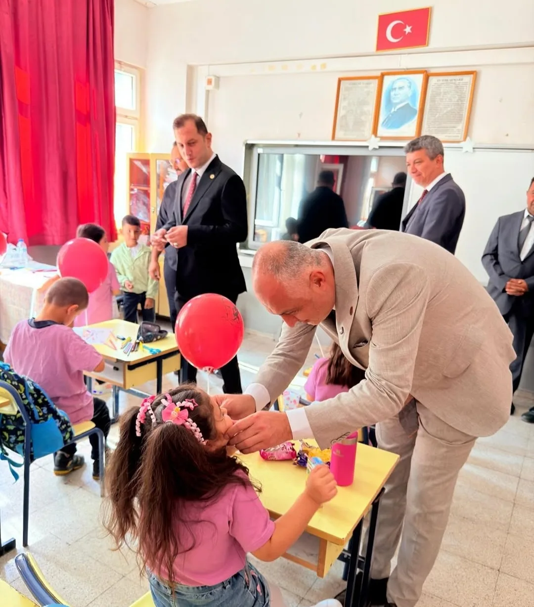 Andırın’da protokolden öğrencilere ziyaret!