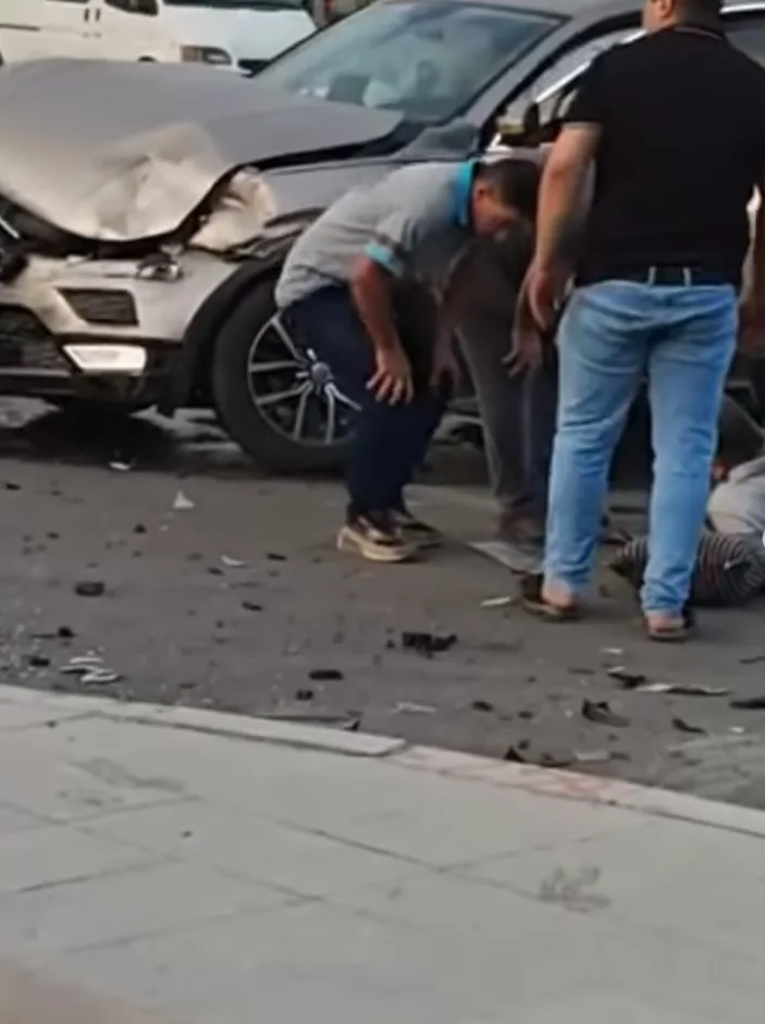 Trafik işıkları çalışmadı, kaza kaçınılmaz oldu!
