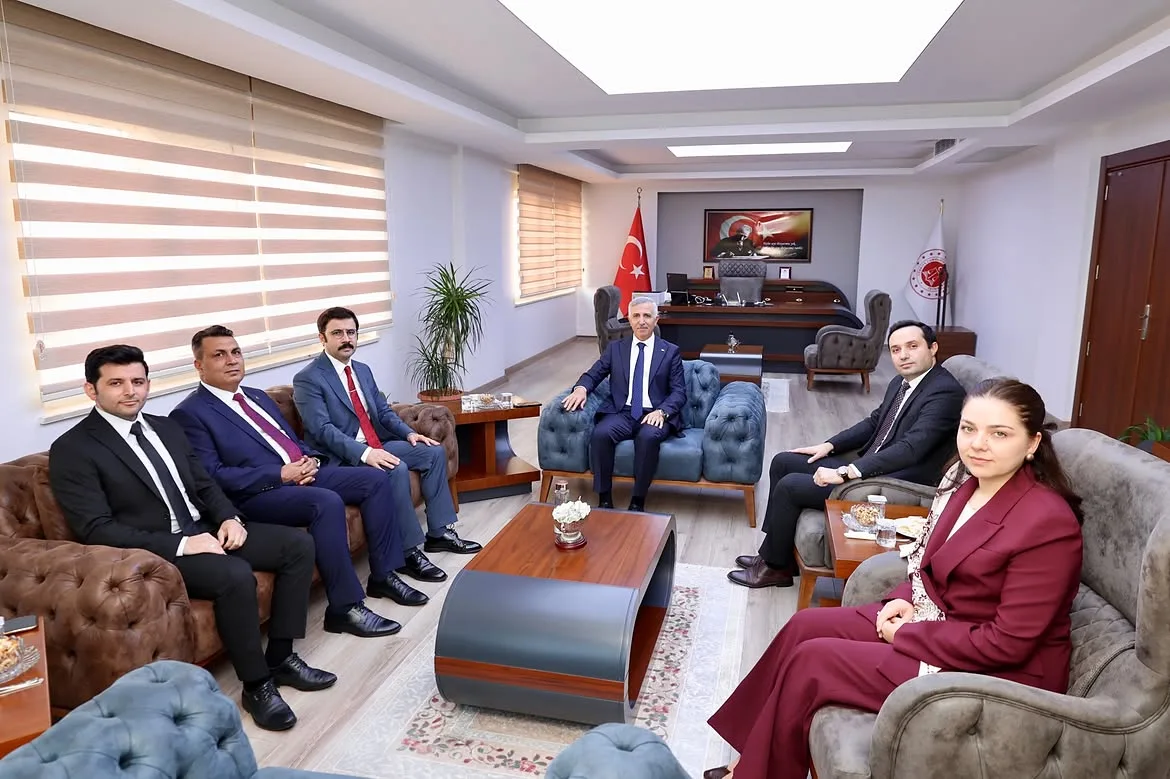 Vali ünlüer’den mahkeme başkanlarına ziyaret!