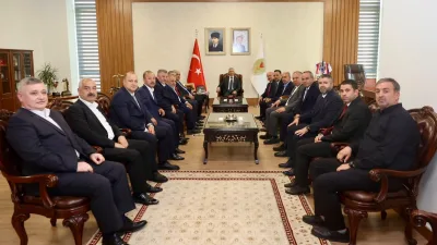 Kahramanmaraş Valisi Mükerrem Ünlüer’e 39. Ahilik Haftası etkinlikleri kapsamında anlamlı
