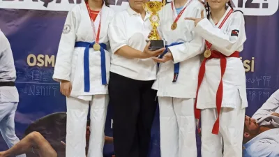 Türkiye Muay Thai Federasyonu organizasyonunda mücadele eden Andırın Gençlik Spor